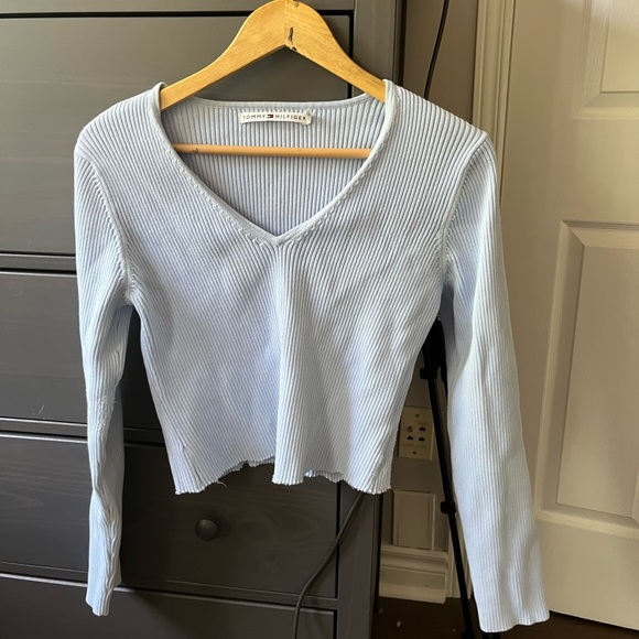 Tommy Hilfiger Long Sleeve - Picture 2 of 4